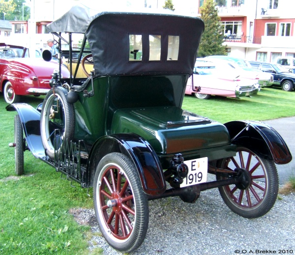 Norway antique vehicle series E-1919.jpg (184 kB)