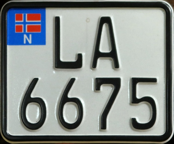 Norway four numeral series unofficial style LA 6675.jpg (110 kB)