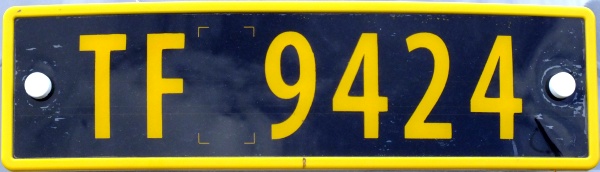 Norway four numeral series not allowed on public roads former style close-up TF 9424.jpg (51 kB)
