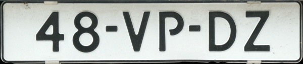 Netherlands repeater plate close-up 48-VP-DZ.jpg (58 kB)