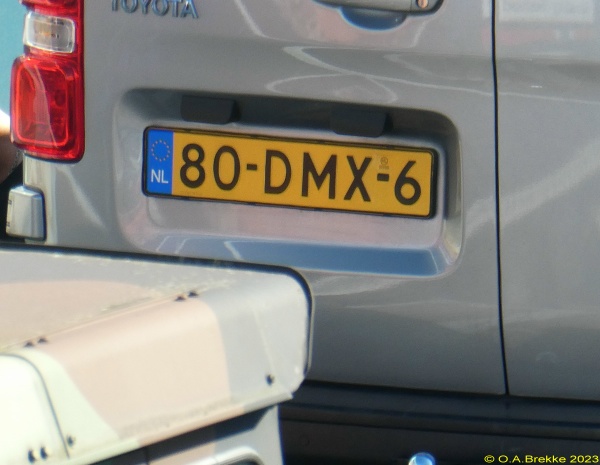 Netherlands military series 80-DMX-6.jpg (110 kB)