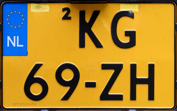 Netherlands replacement plate former normal series close-up KG-69-ZH.jpg (92 kB)