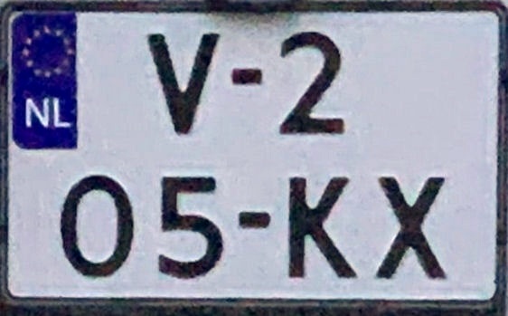 Netherlands repeater plate close-up V-205-KX.jpg (51 kB)