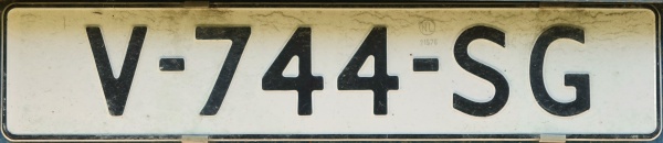 Netherlands repeater plate close-up V-744-SG.jpg (49 kB)