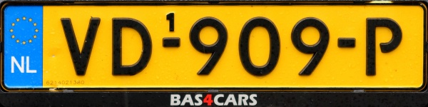 Netherlands replacement plate former light commercial series close-up VD-909-P.jpg (59 kB)