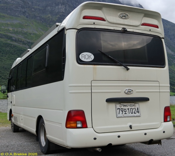 Republic of Korea former normal series 79 MO 1024.jpg (120 kB)