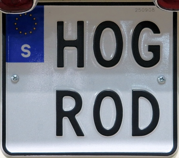 Sweden personalised series motorcycle close-up HOG ROD.jpg (144 kB)