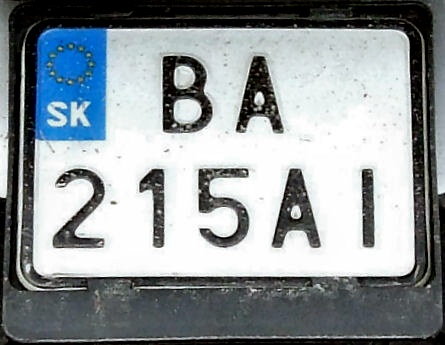 Slovakia former motorcycle series close-up BA 215 AI.jpg (60 kB)