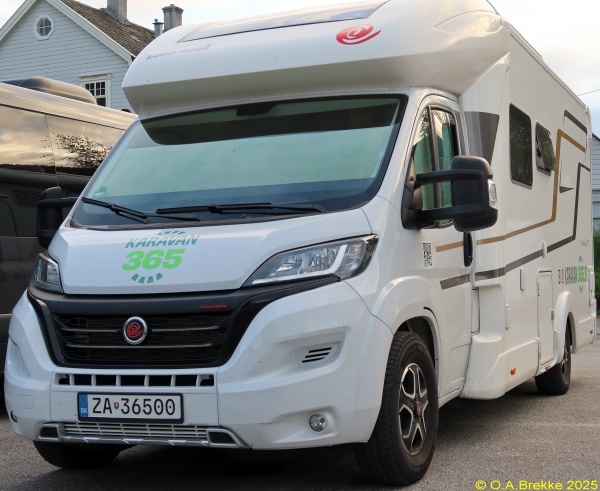 Slovakia personalised series ZA 36500.jpg (127 kB)