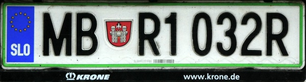 Slovenia personalised series close-up MB R1 032R.jpg (81 kB)