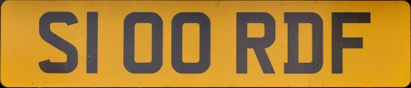 Great Britain former personalised series rear plate close-up S1 00 RDF.jpg (44 kB)