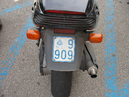 San Marino former moped series 9909.jpg (60 kB)